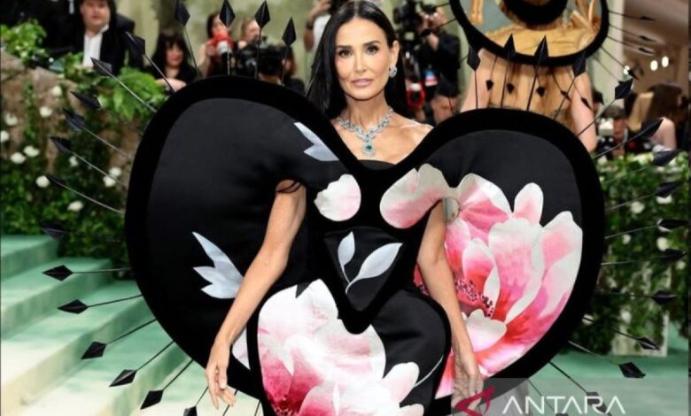 Apa itu Met Gala? Ini adalah adalah tema kemudian dress code-nya untuk tahun 2025