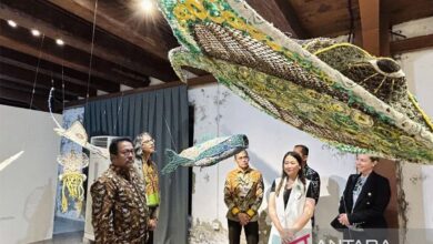 Pesona Gedung Rempah VOC sanggup jadi dinikmati waktu di malam hari hari akhir pekan ini